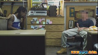 Zlý priateľ sledovať jeho vlastné GF dostať v prdeli!