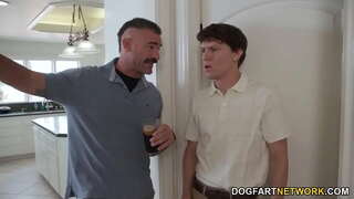 Botote Ébano Haal Sky Ta Parto Na Ku Grandi Polis Blanku